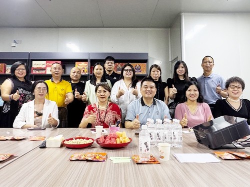 森林老爹坚果代工厂杨总参加深圳企业家分享会