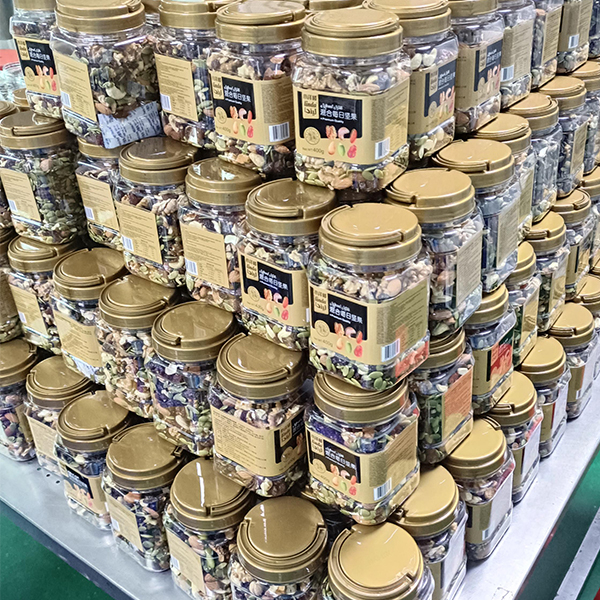 小洋楼罐装产品图