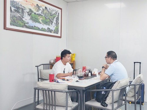 深度洽谈促合作，携手共赢谋发展｜森林老爹接待杭州高总考察洽谈坚果代工业务