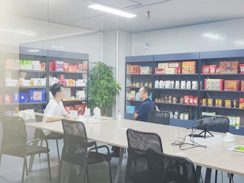 深圳赵总莅临森林老爹洽谈坚果代工合作